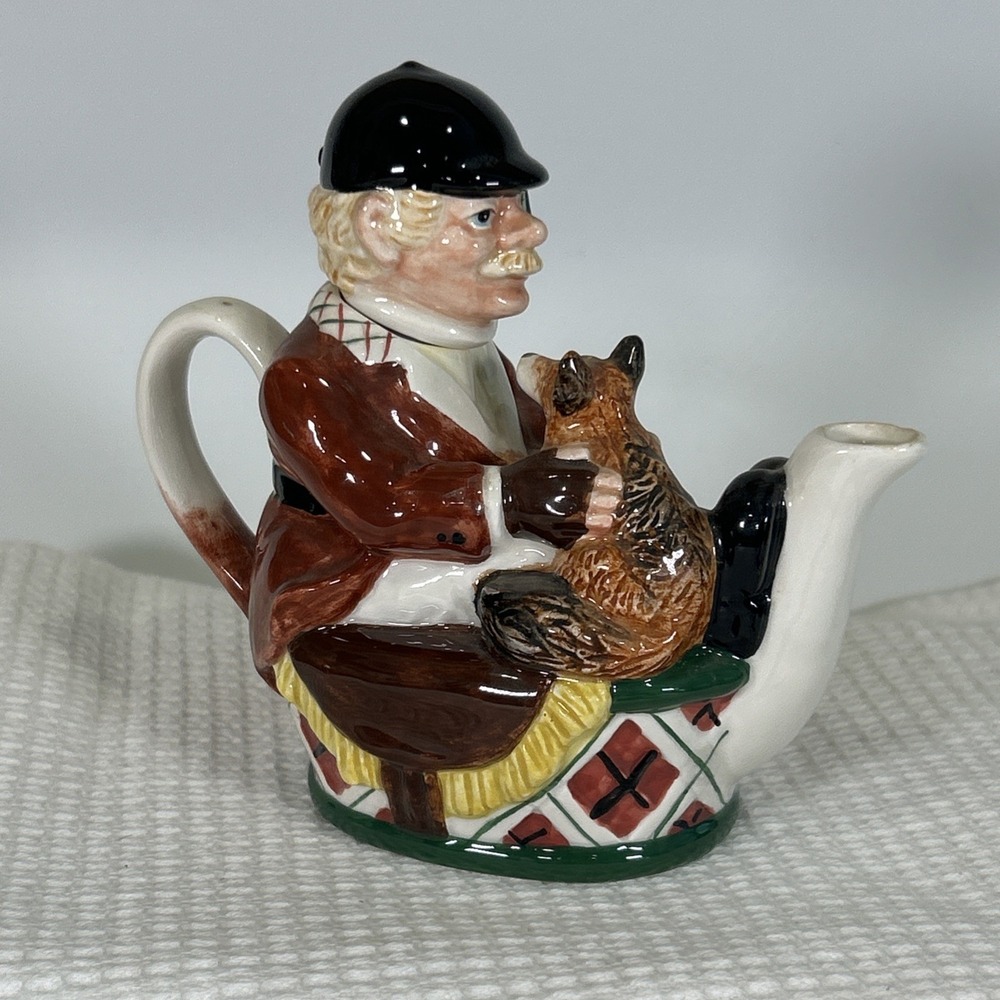 Noritake Huntsman Mini Tea Pot Collectible Tea Pots Hand Painted Royal Hunt